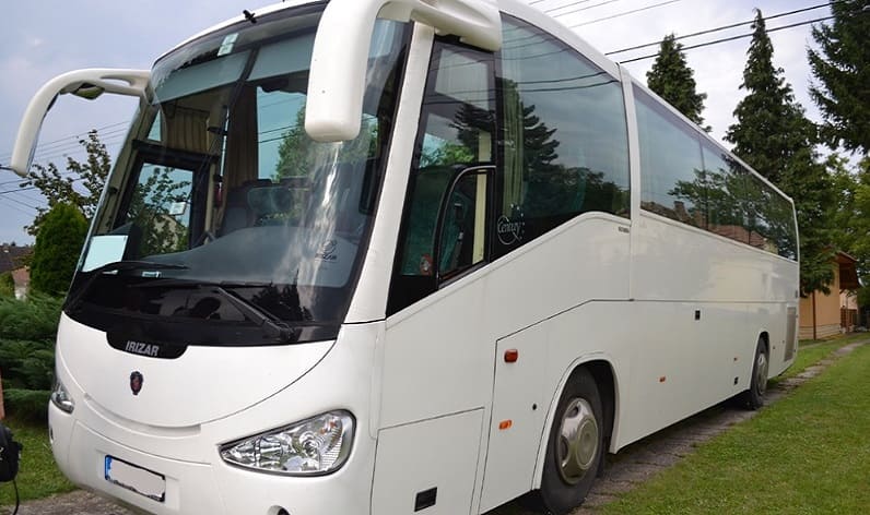 Trentino-Alto Adige/Südtirol: Buses rental in Vipiteno in Vipiteno and Italy